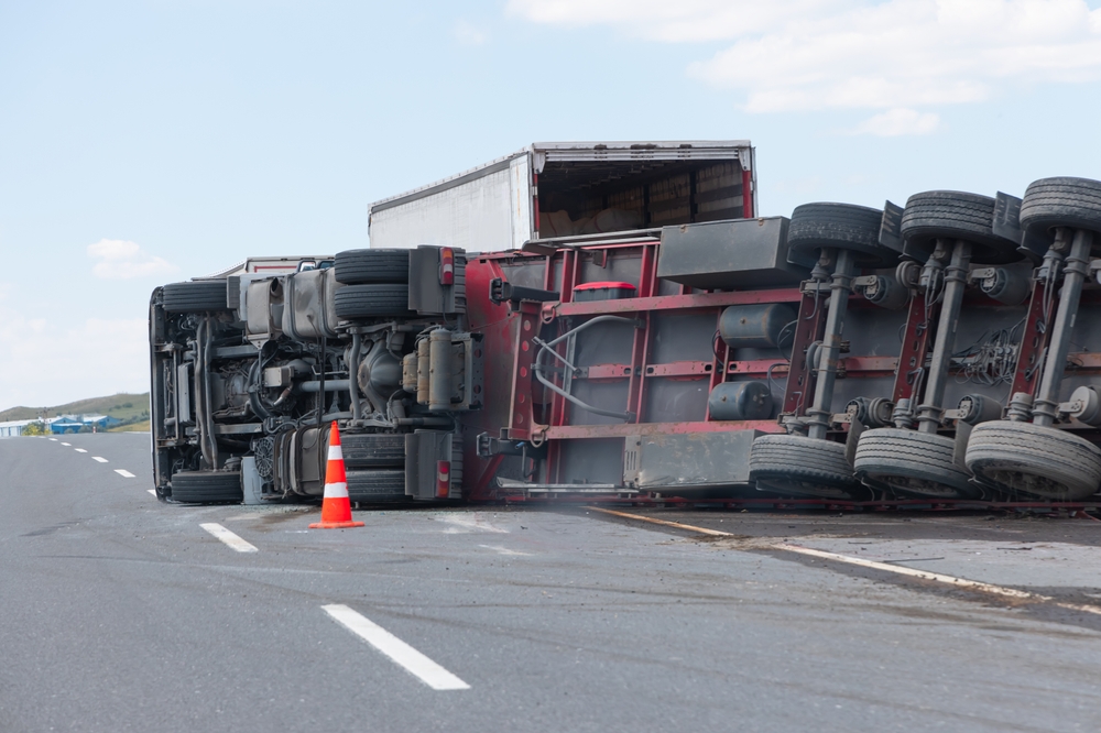 flipped commercial vehicle in Mississippi