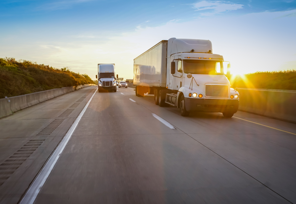 semi trucks driving on the interstate in Mississippi